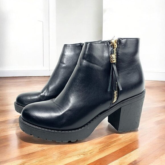 Koi Footwear Chunky Vegan Chelsea Ankle Boot With Tassel - Black, Size UK 5/US 7 - Picture 1 of 12